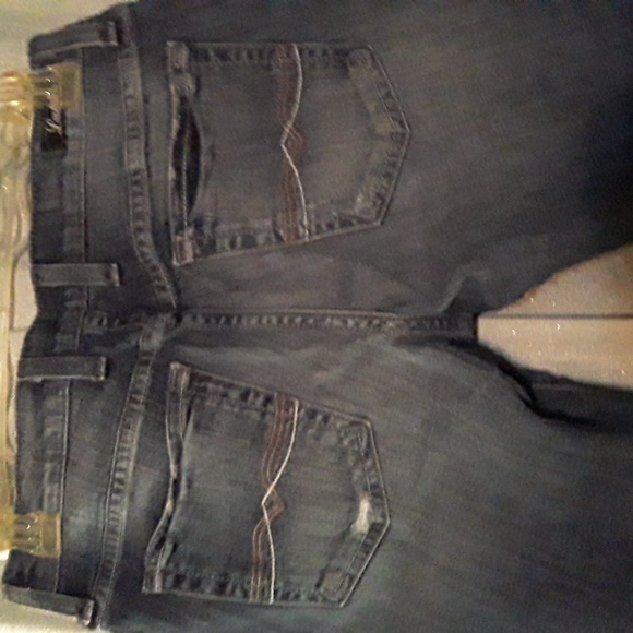 Lucky Brand Distressed Cropped Jeans Size 2 - Picture 3 of 7